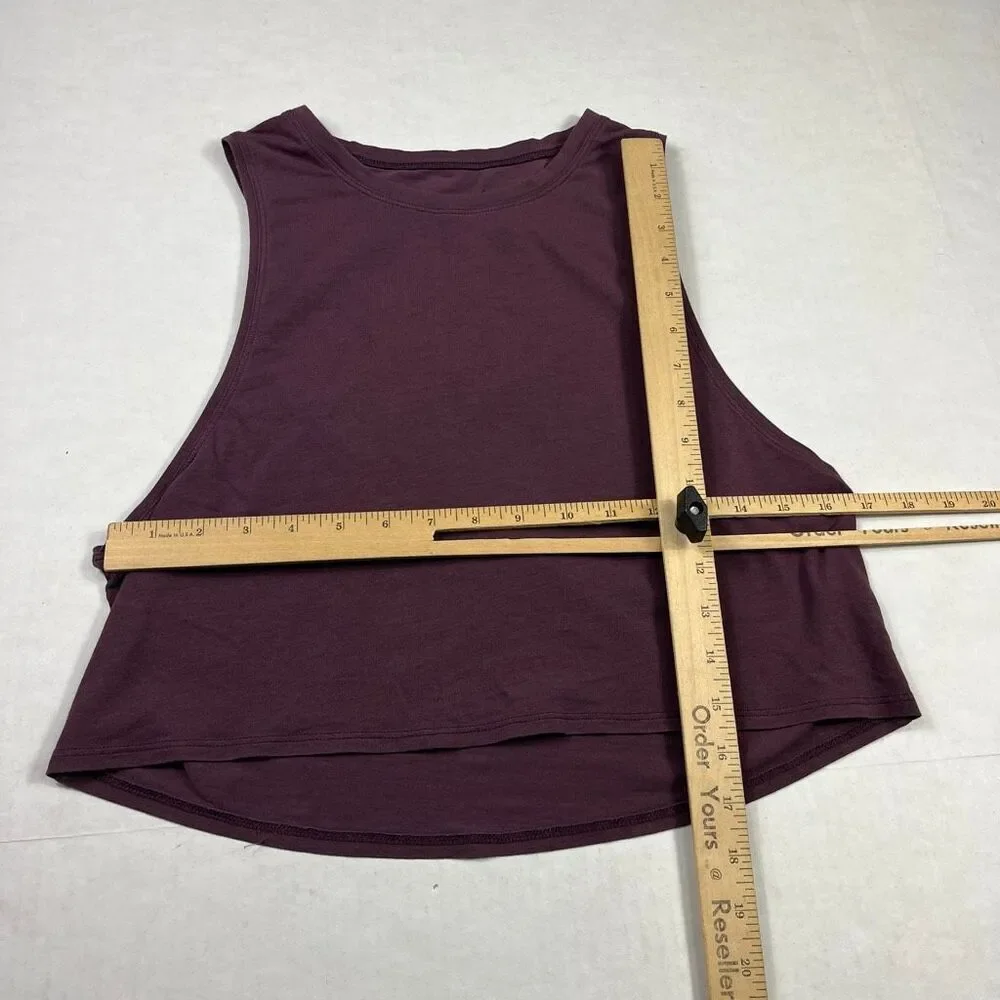 Lululemon Womens Cropped Tank Top Purple Relaxed Fit Athleisure Sleeveless 4/6